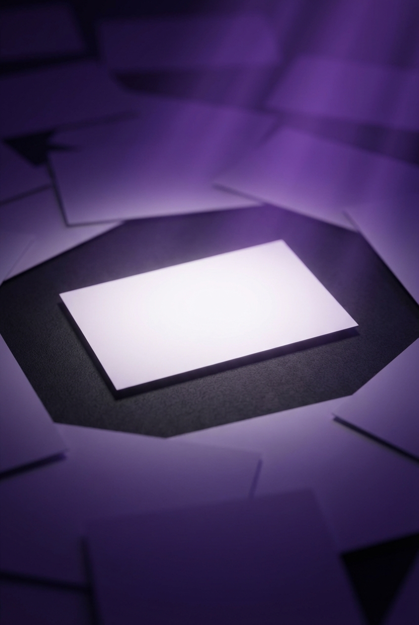 Eine einzige, klare Karte hebt sich aus dem Rauschen ab — Symbol für den fokussierten Anwendungsfall